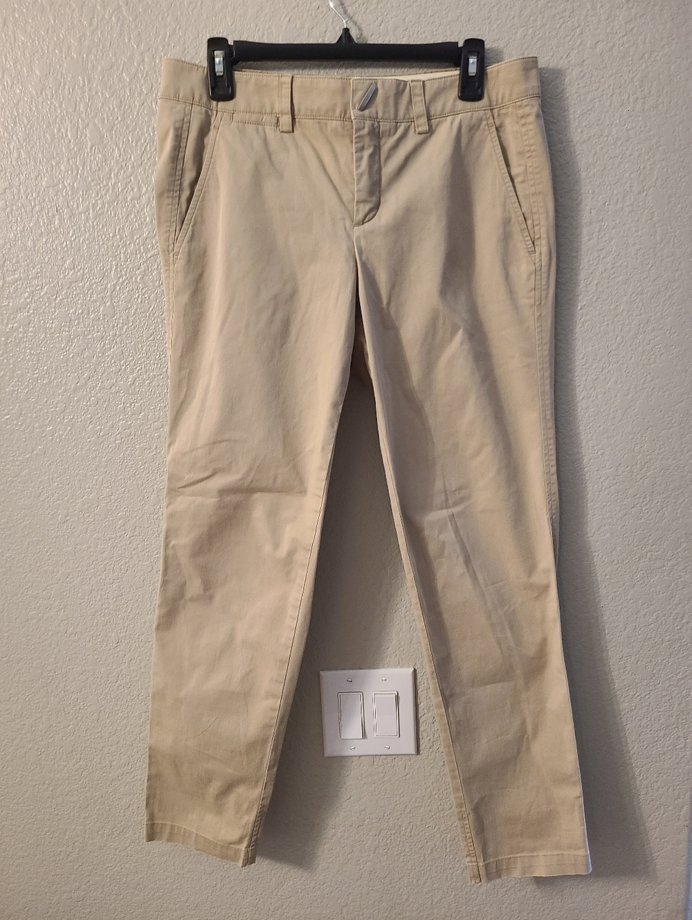 Vince Classic Beige Chino Pants 6